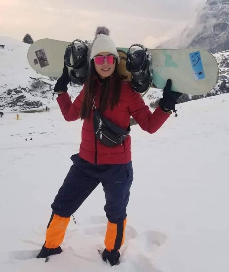 Zobhana Hotel Kalinchowk Charikot Kültér fotó