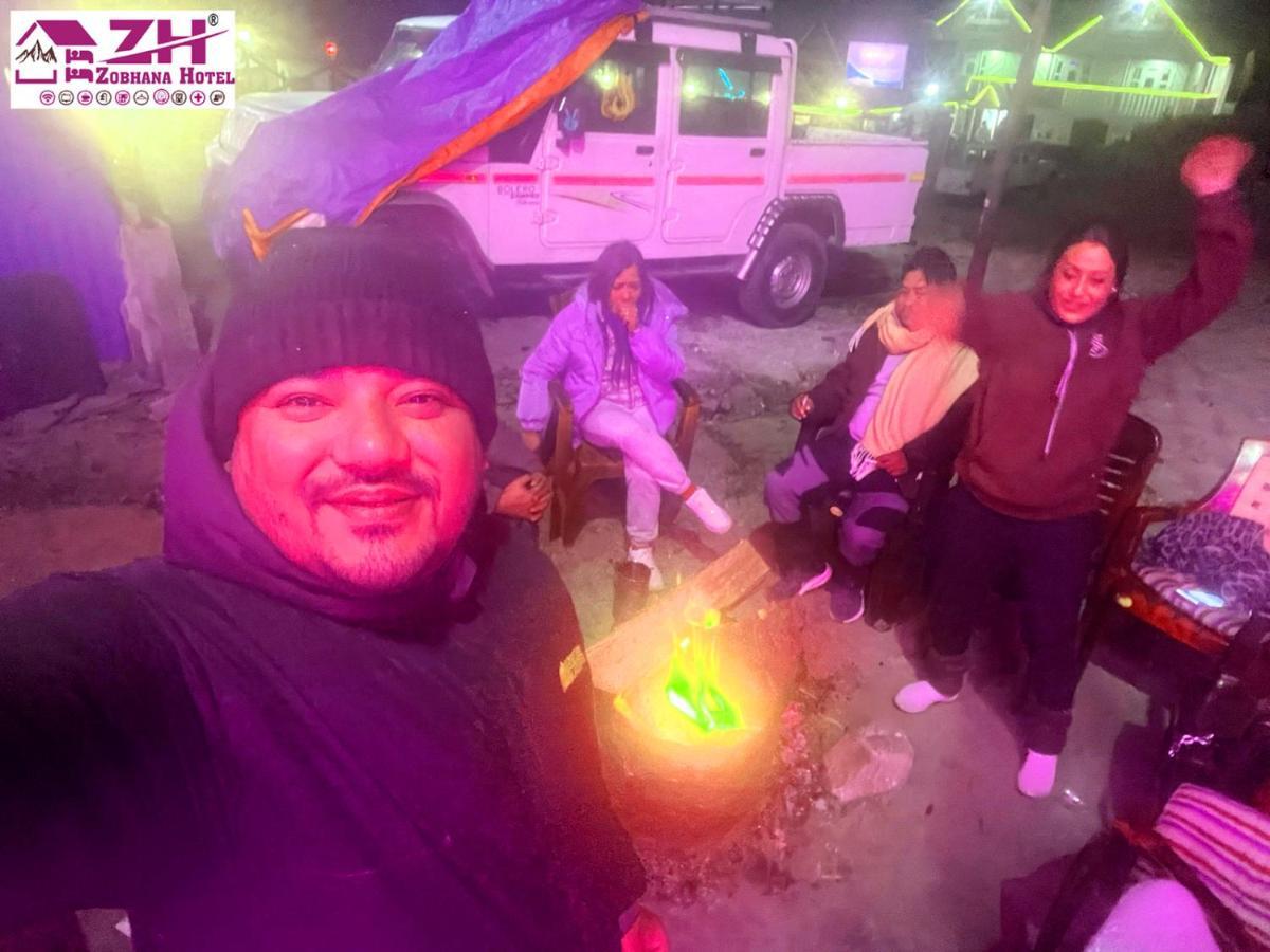 Zobhana Hotel Kalinchowk Charikot Kültér fotó